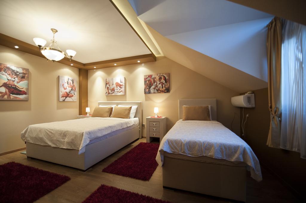 Benvenuti Apartments Cetinje Phòng bức ảnh